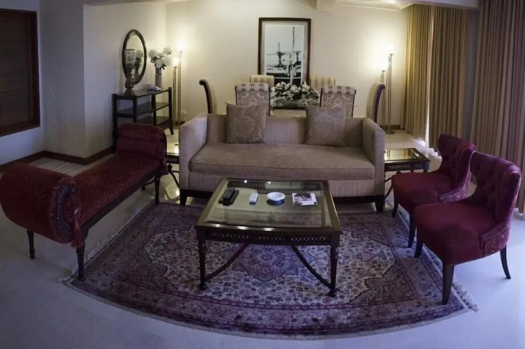 Deluxe Double Suite