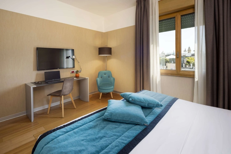 Deluxe Triple room