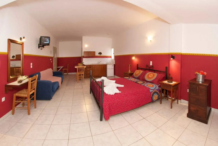 Nostos Studios & Apartments