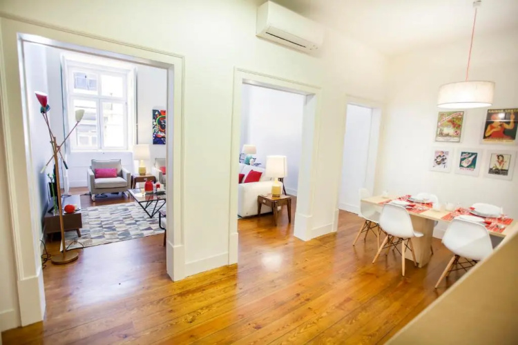 Historical City Center Apartment
