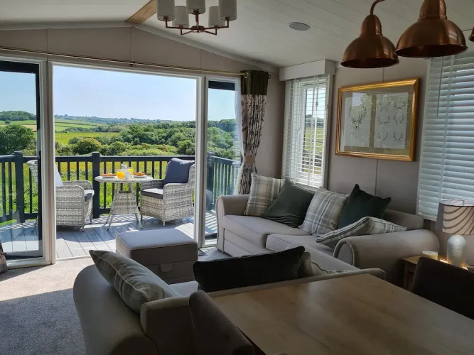 Vendee Lodge