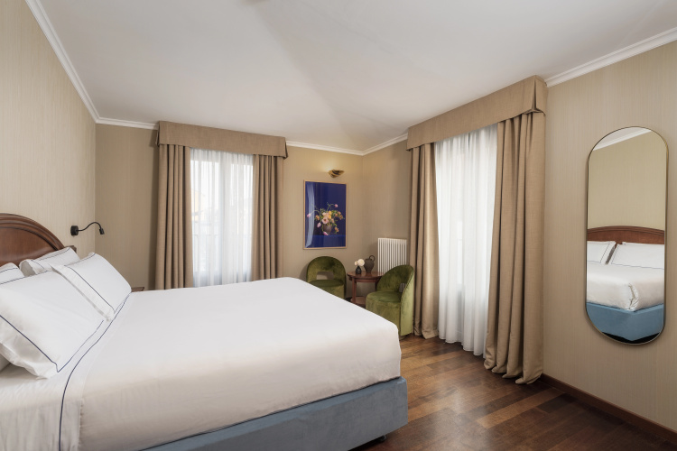 World Hotel Casati 18