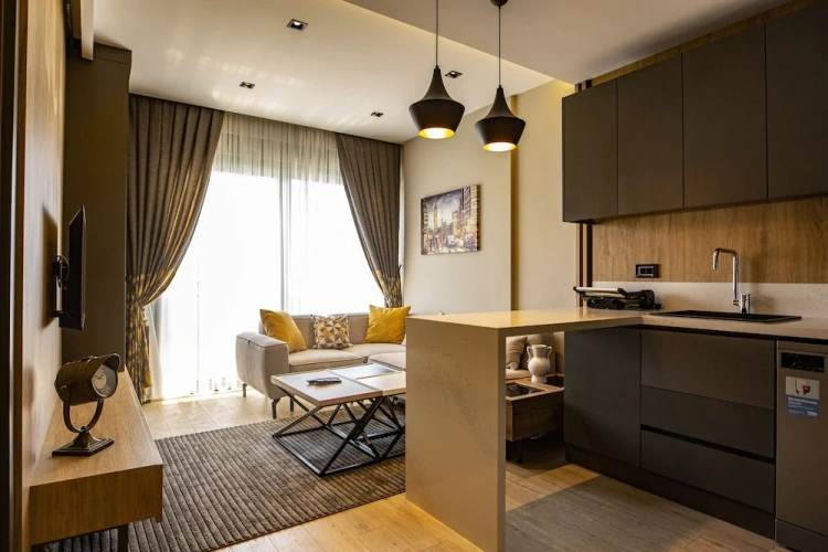 3 Bedrooms Luxury Apartment