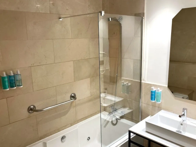 Superior Twin room with sea view