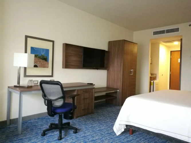 Holiday Inn Express & Suites Ciudad Obregon