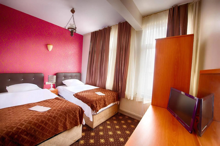 Akdeniz Hotel