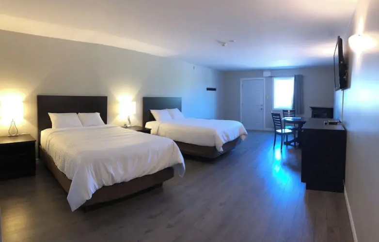 Kow's Inn