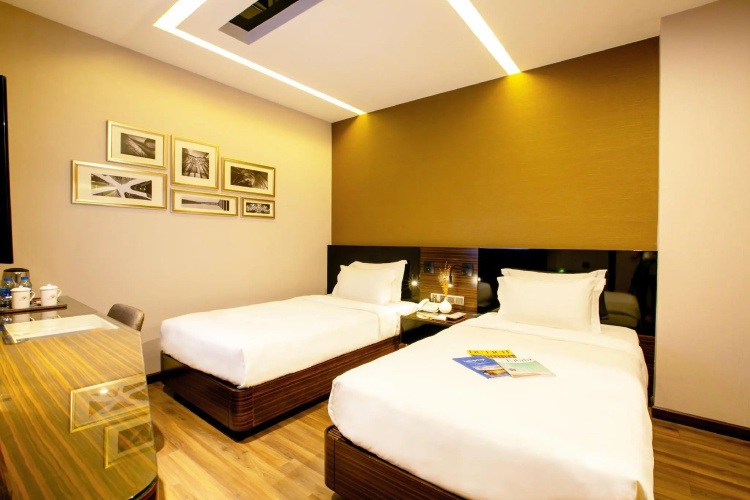 Queen Ann Hotel