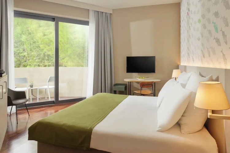 Executive Suite with balcony