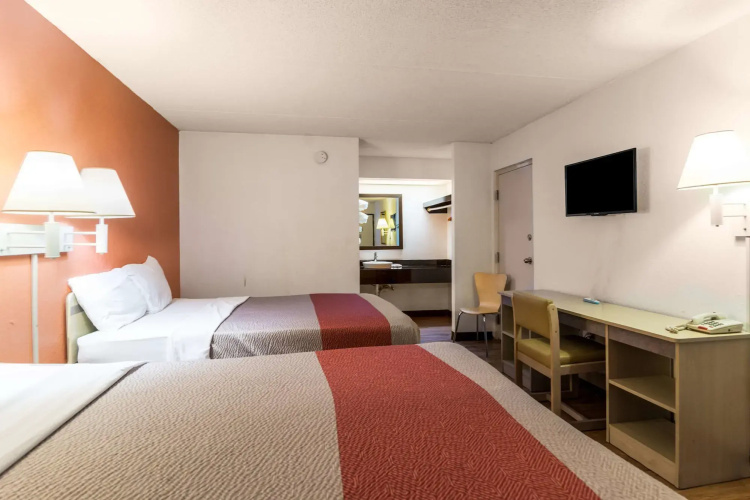 Motel 6 Ashland, VA