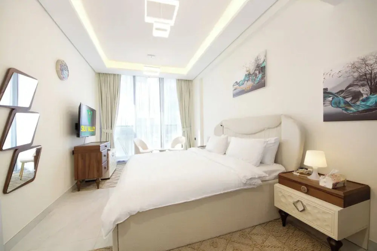 Silk Valley - Modern studio with balcony