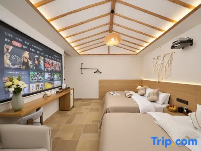 Standard Family room