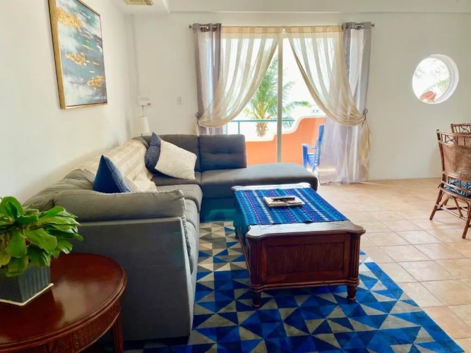 2 Bedrooms Apartment
