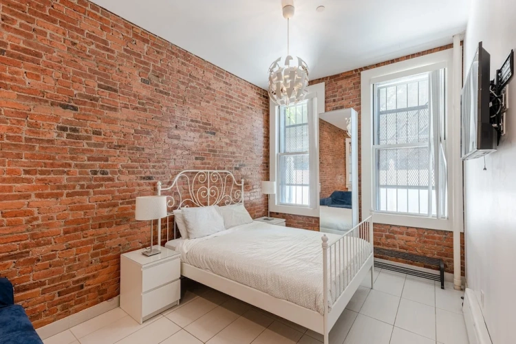 Quadruple Apartment
