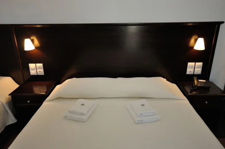 1 Bedroom Standard Quadruple room with balcony and with garden view