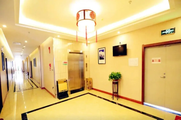 Ripple Hotel