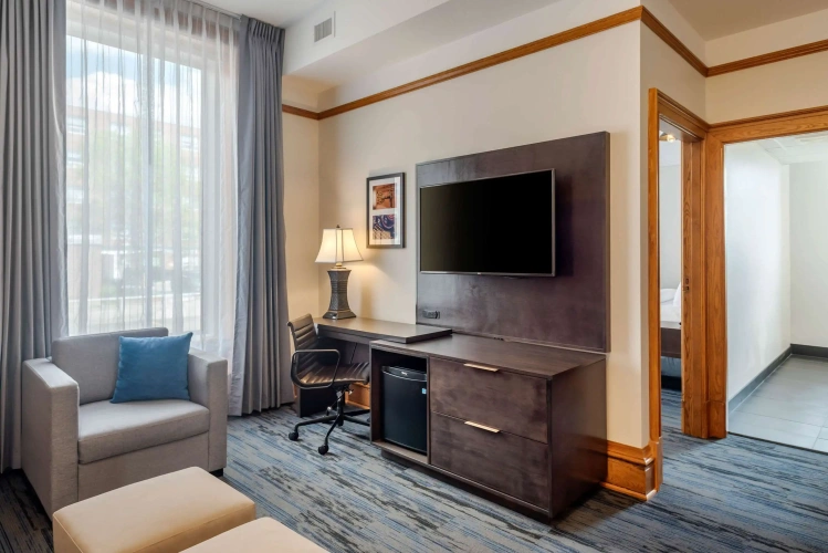 Double Suite