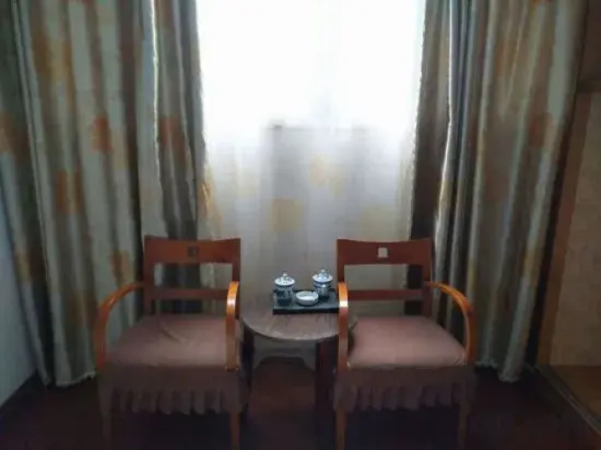 Dongying Hotel