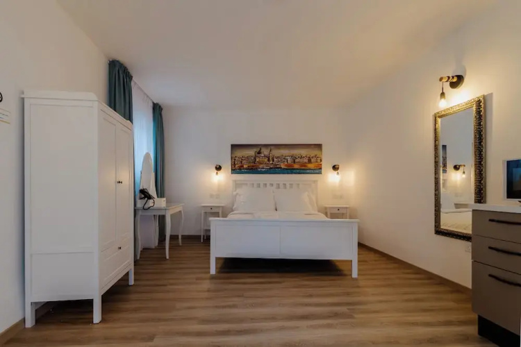 Roel Boutique B&B