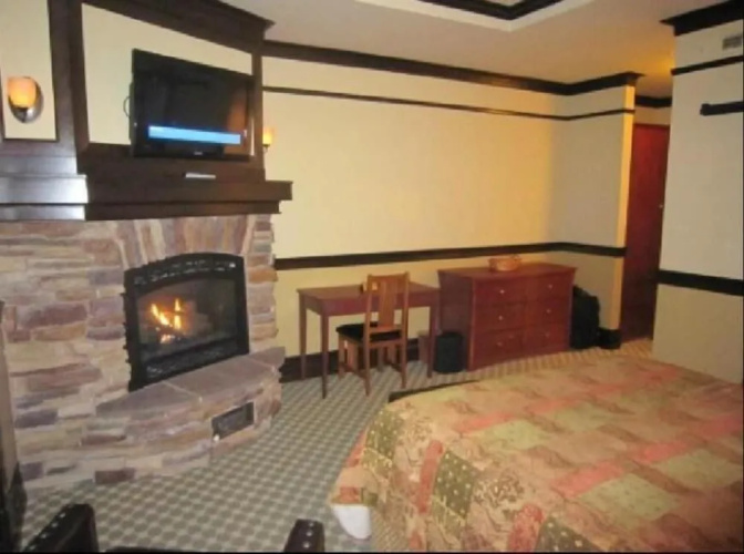 Lakeview Hotel