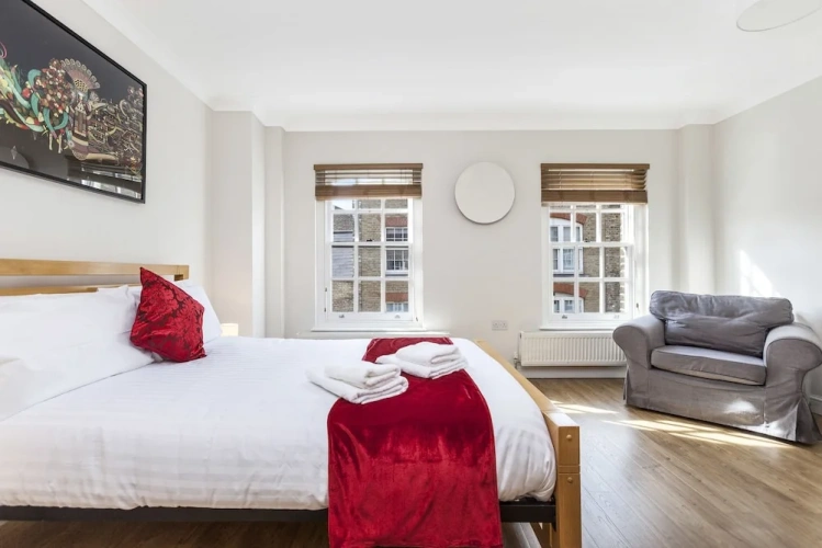 1 Bedroom Apartment