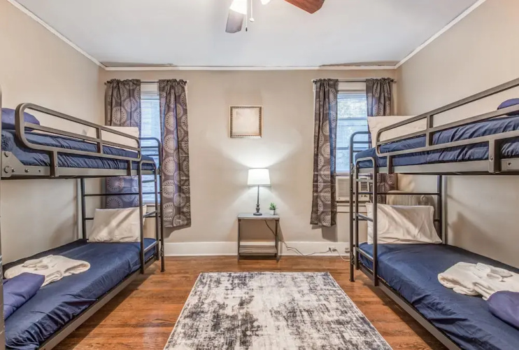 Bluemoon Bungalow 2 Units