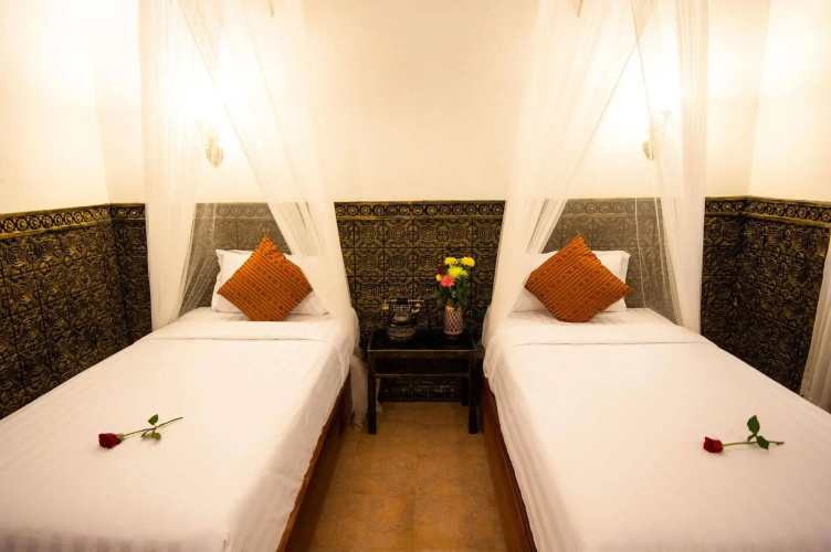 Le Hotel Hotel