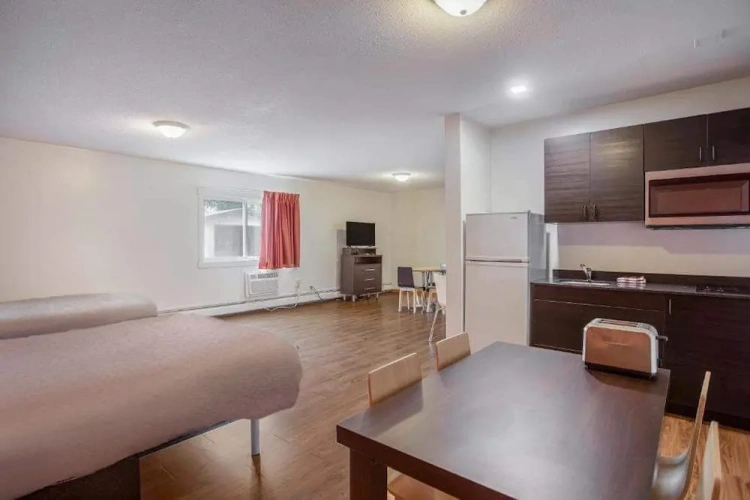 Standard Family room