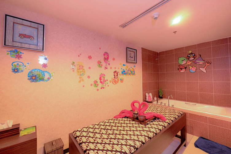 Gumaya Tower Hotel Semarang