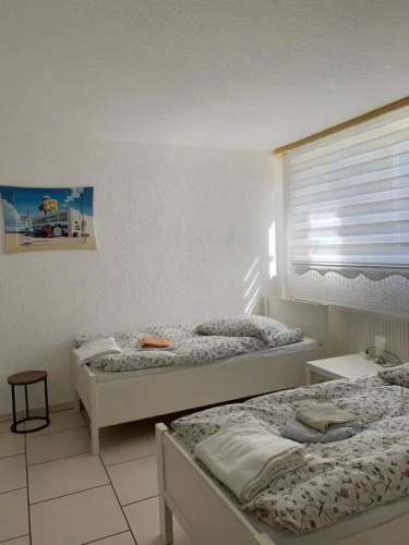 Ferienwohnung 1 Souterrainfenster