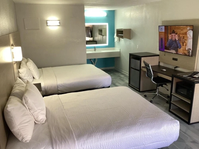 Standard Quadruple room