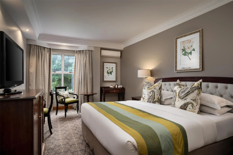 Premier Hotel Falstaff