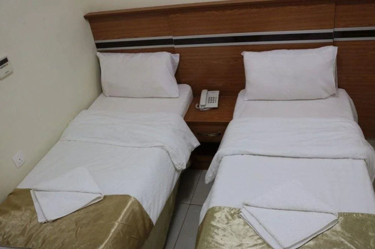 Iskan Hotel 9
