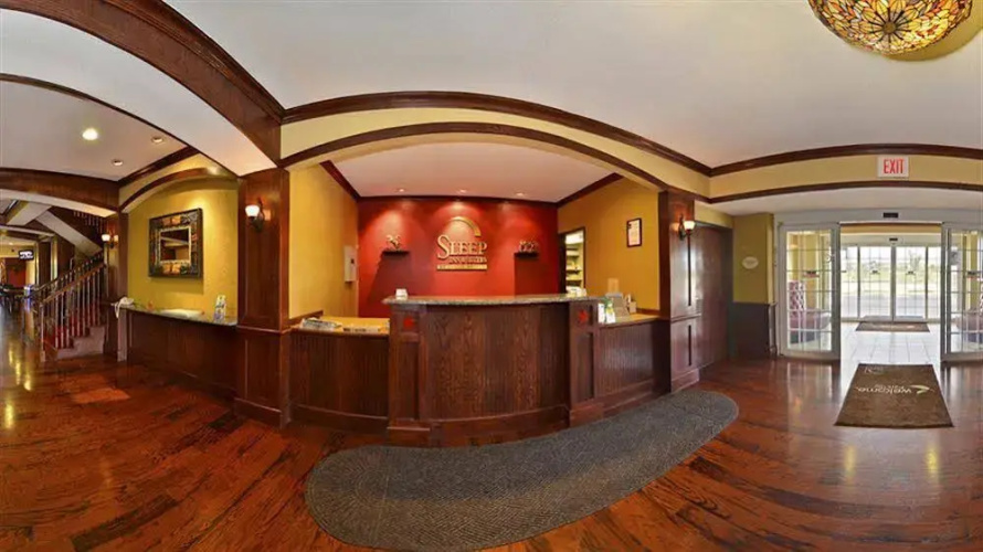 Sleep Inn & Suites