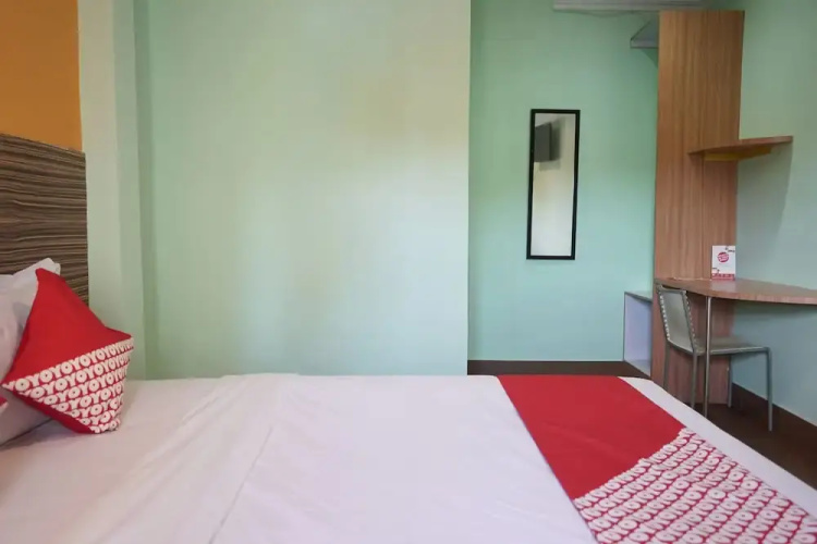 Almira Homestay