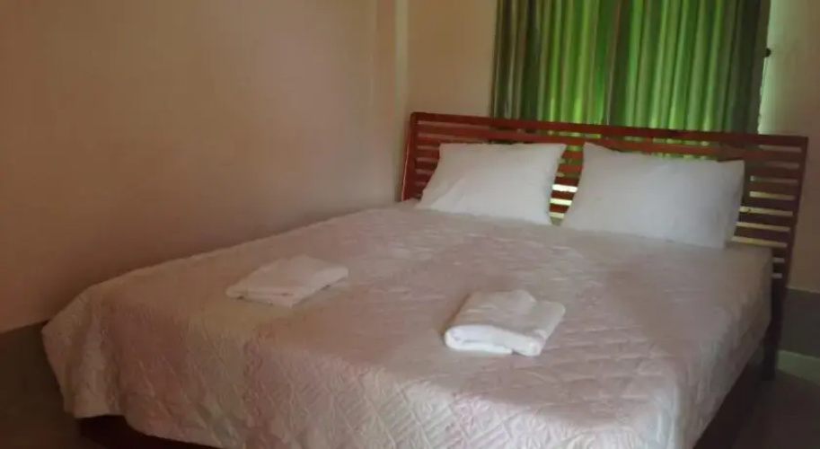 Sompratthana Guesthouse