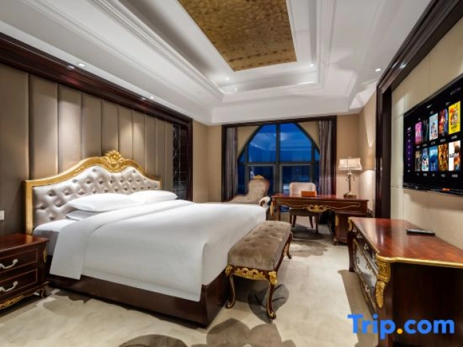 Deluxe Double Suite