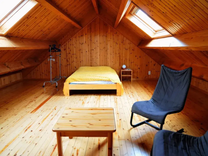 Bungalow in Peaceful Environment
