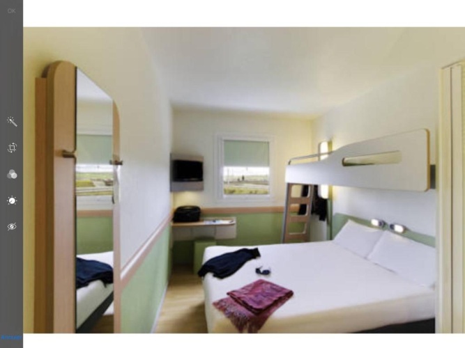 Standard Triple room