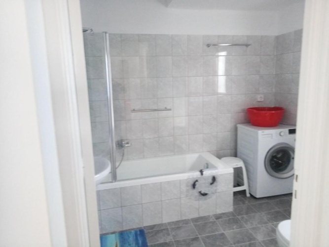 2 Bedrooms Cottage