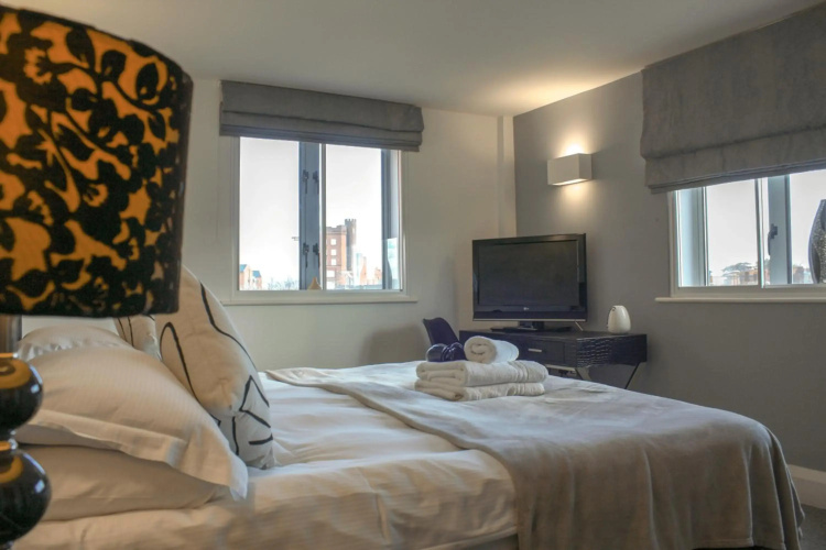 Merchants Place Apartment