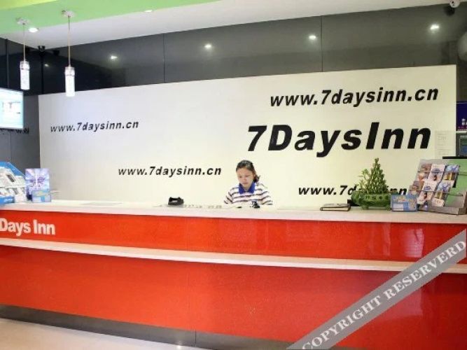 7 Days Inn