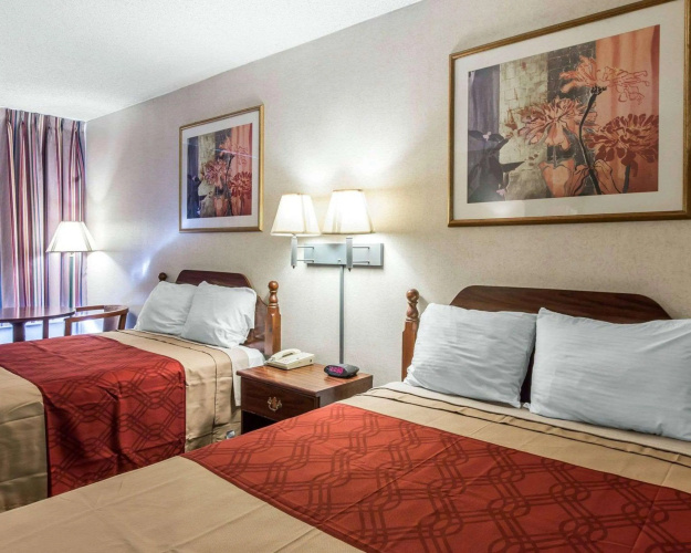 Econo Lodge Calhoun South