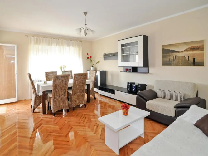 Apartment Sunny Side