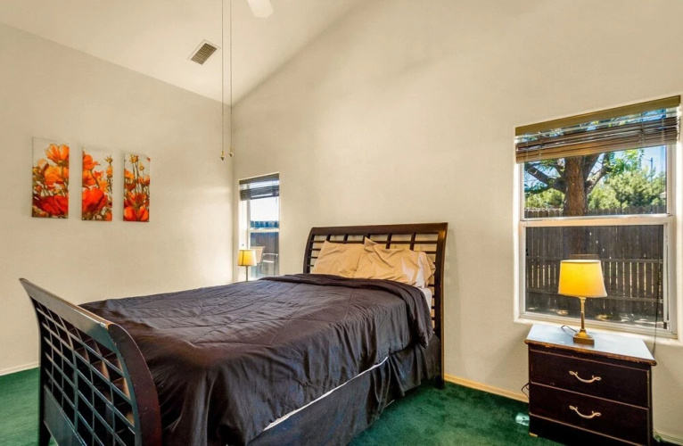 Cheery Canyon Cottage