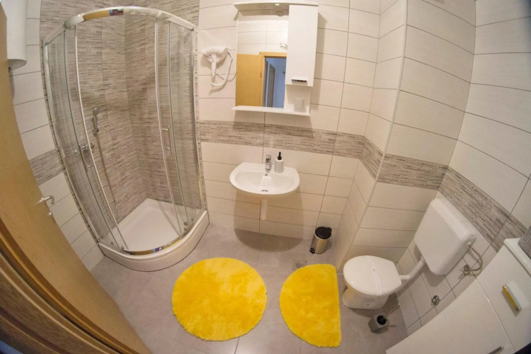 Apartman L&R