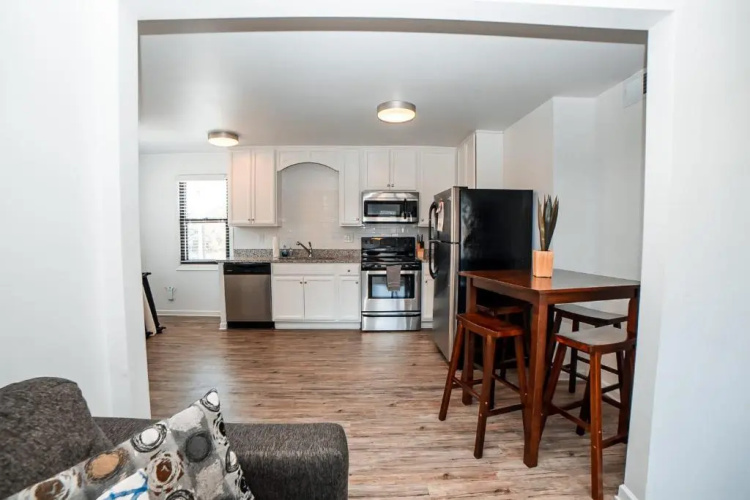 2BR 1BA Condo in North Gulch!
