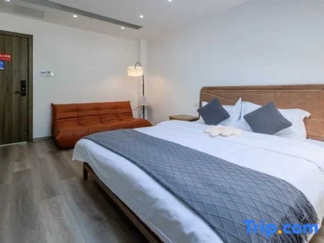Quadruple Family Suite with balcony