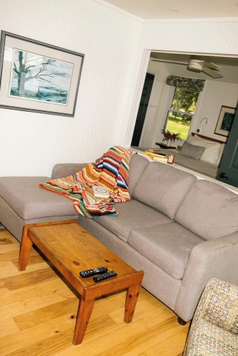 1 Bedroom Deluxe Cottage with balcony and with lake view