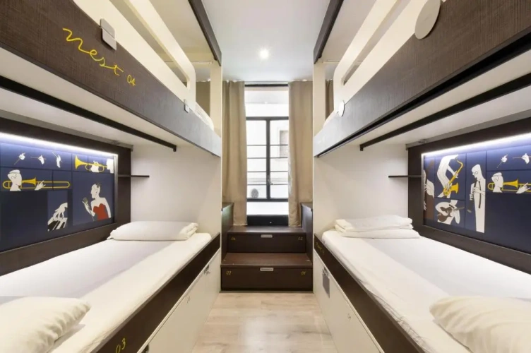 Quadruple room
